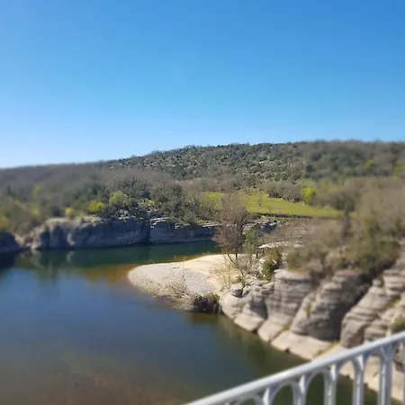 Gite Des Hirondelles Apartmán *